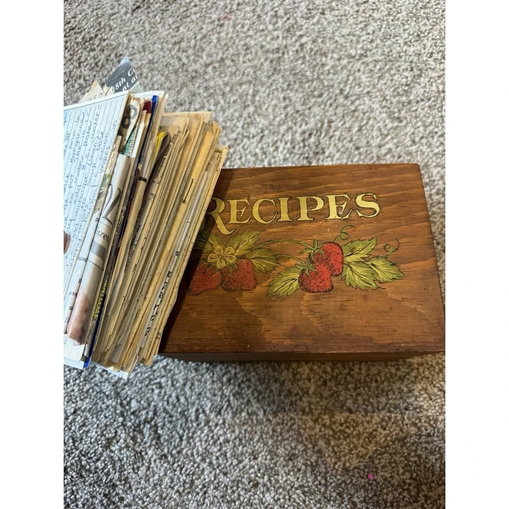 Vtg Wood Recipe Box 7